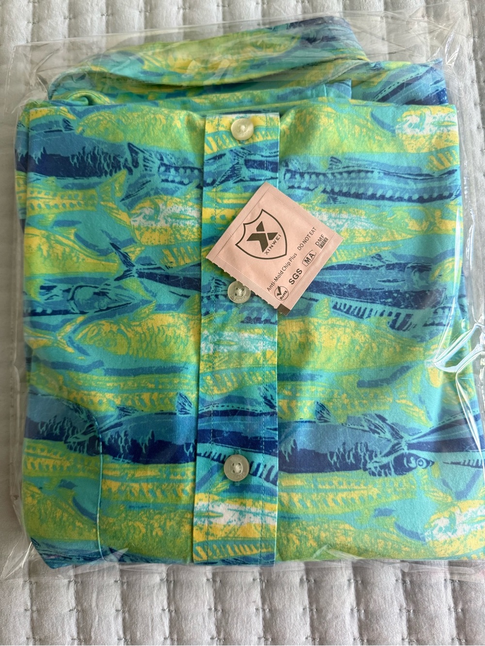 Vineyard Vines Murray Shirt Fish Print | Classic Fit Button Down | L - Picture 7 of 7